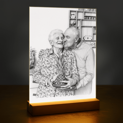 Dziadkowie jak naszkicowani ołowkiem - portret na szkle akrylowym dla dziadków - Emmygift.pl