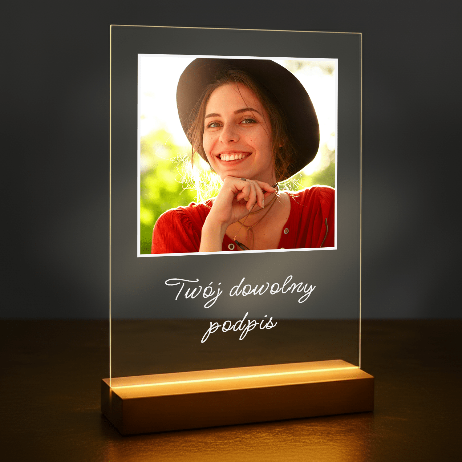 Jej zdjęcie z dowolnym napisem - personalizowany druk na szkle dla niej - Emmygift.pl