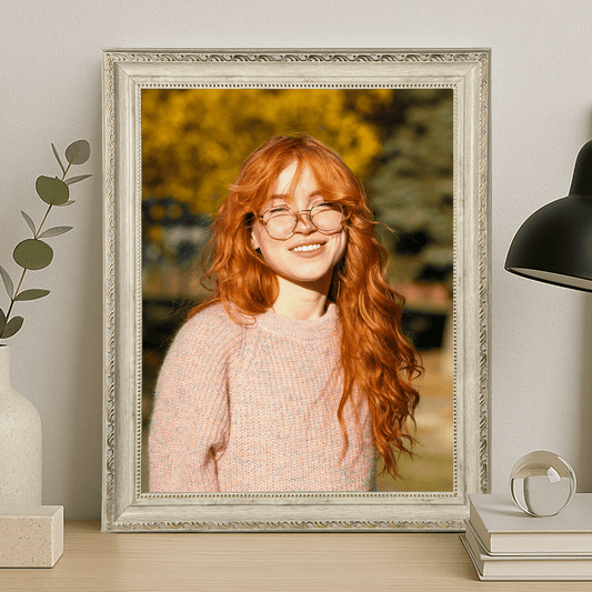 Realistyczny portret dziewczyny - personalizowany obraz na płótnie dla niej - Emmygift.pl
